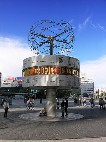 Fotos Alexanderplatz Weltzeituhr