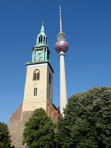 Foto Fernsehturm und Marienkirche