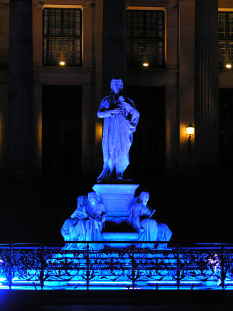 Foto Schillerbrunnen