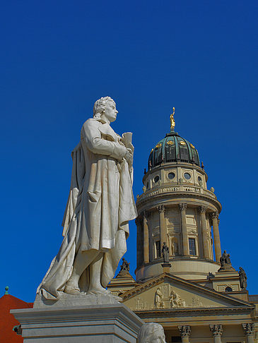 Fotos Schillerdenkmal mit dem Französischen Dom | Berlin