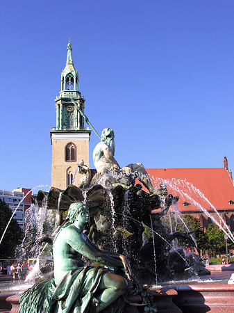 Neptunbrunnen