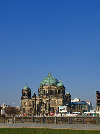 Foto Palast der Republik und der Berliner Dom
