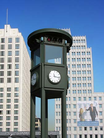 Foto Ampel am Potsdamer Platz
