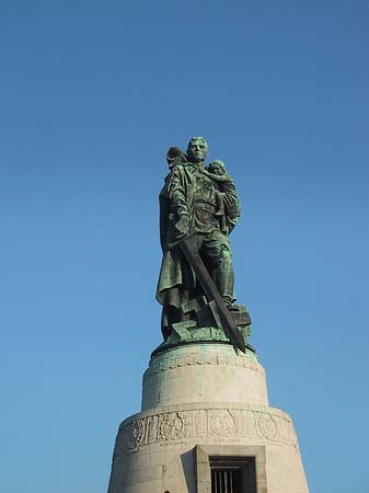Fotos Sowjetisches Ehrenmal