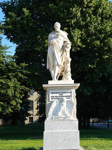 Foto Bebelplatz und Park