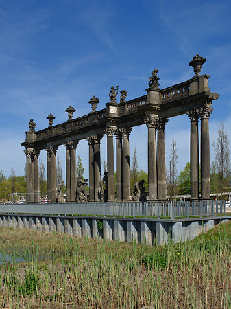 Ringerkolonnade Fotos