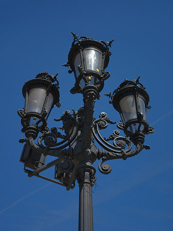 Foto Laterne auf Opernplatz