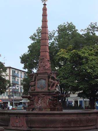 Platz vor Liebfrauenkirche