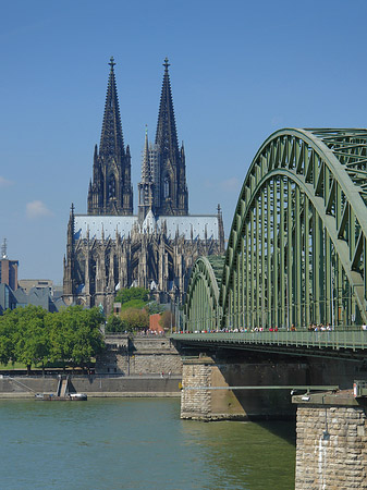 Foto Hohenzollernbrücke am Kölner Dom - Köln