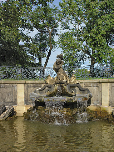 Delphinbrunnen Foto 