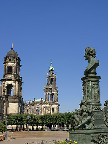 Foto Ernst-Rietschel-Denkmal