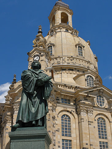 Frauenkirche und Lutherdenkmal