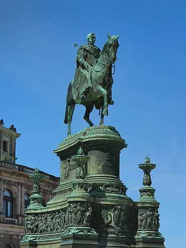 Foto König-Johann-Statue - Dresden