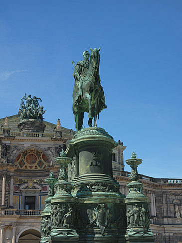 Fotos König-Johann-Statue | Dresden