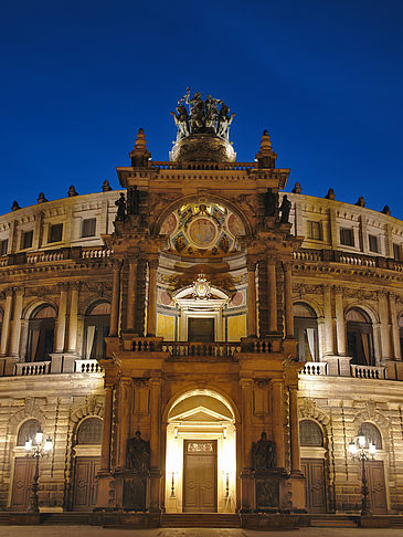 Foto Semperoper bei Nacht
