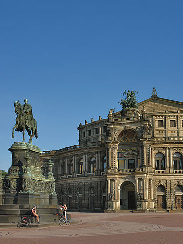 Fotos Theaterplatz