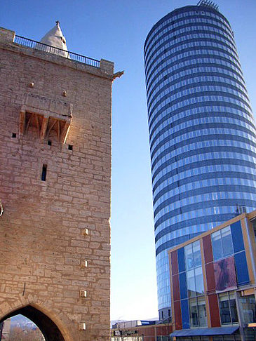 Foto JenTower mit Johannistor - Jena