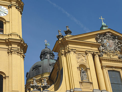 Theatinerkirche Fotos