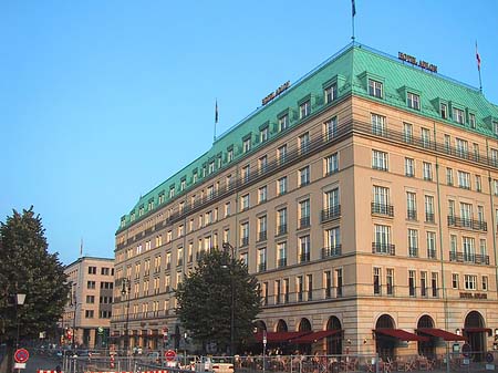 Adlon