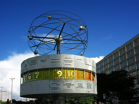 Foto Alexanderplatz Weltzeituhr