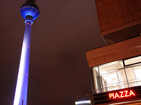 Fernsehturm am Alexanderplatz Foto 