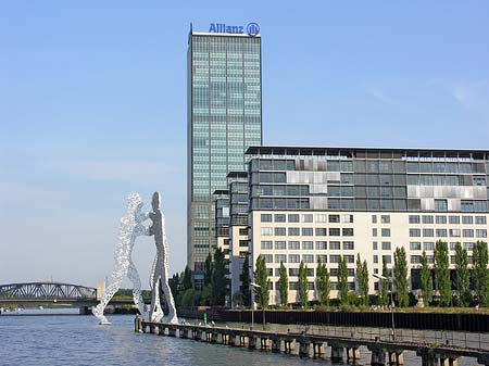Foto Allianztower