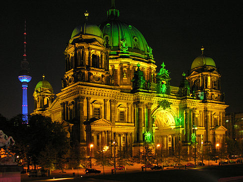 Fotos Berliner Dom bei Nacht | Berlin