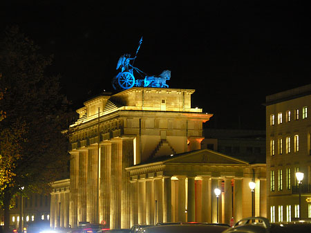 Brandenburger Tor bei Nacht Fotos