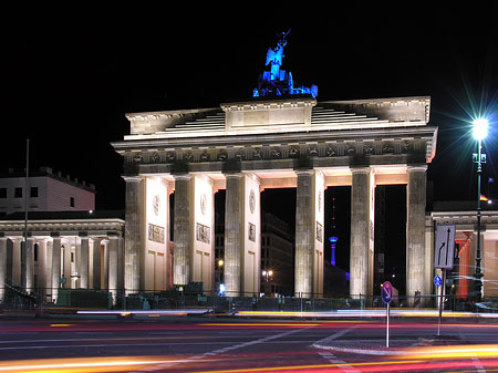 Brandenburger Tor bei Nacht Foto 