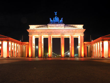 Brandenburger Tor bei Nacht Foto 
