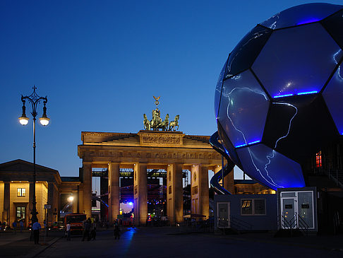 Foto Brandenburger Tor bei Nacht - Berlin