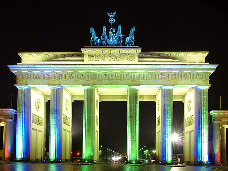 Brandenburger Tor bei Nacht Foto 