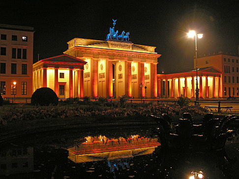 Pariser Platz bei Nacht
