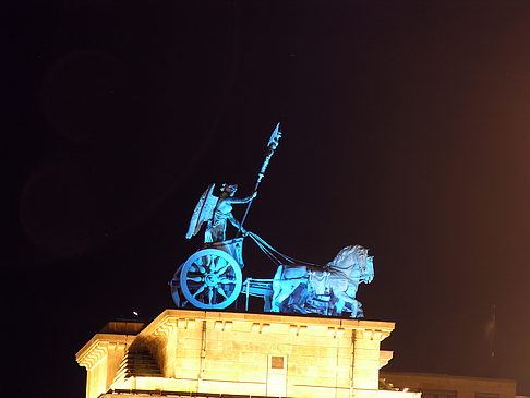 Quadriga bei Nacht Foto 