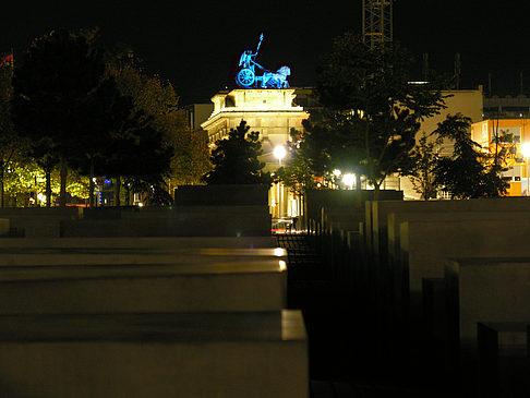 Quadriga bei Nacht Fotos