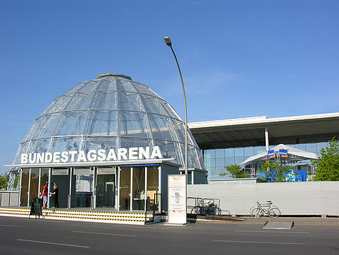 Bundestags Arena Fotos