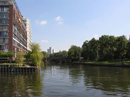 Wohnungen an der Spree Fotos