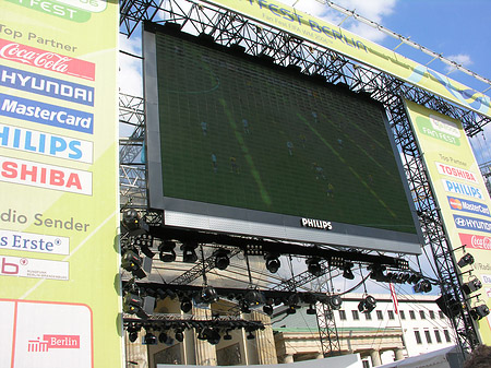 Fotos Bühne auf dem Fanfest