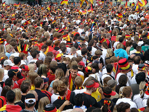 Fanfest Deutschland-Spiel Fotos