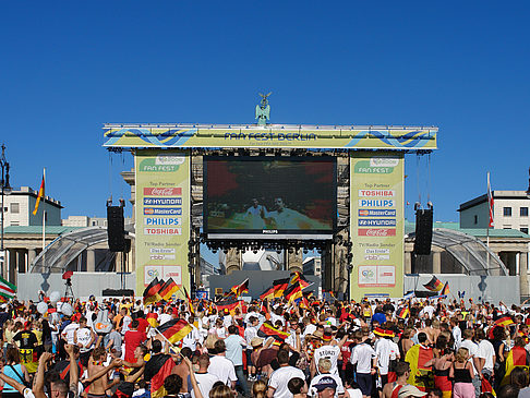 Leinwand und Fans Fotos