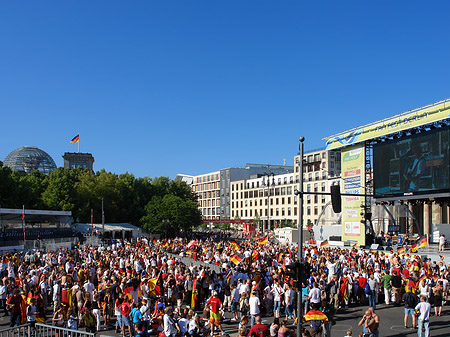 Leinwand und Fans
