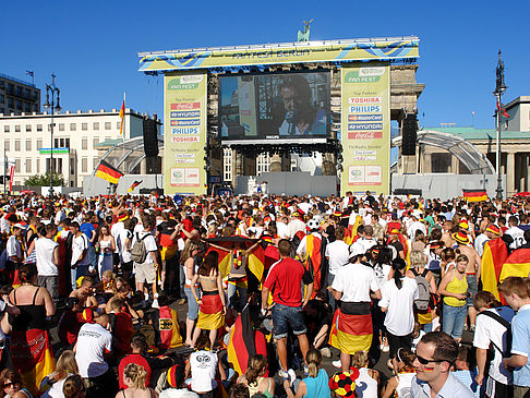 Leinwand und Fans Fotos
