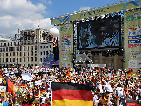 Leinwand und Fans