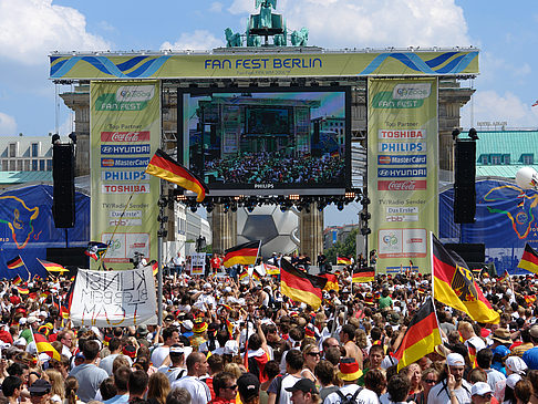 Leinwand und Fans Fotos