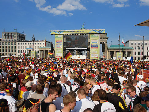 Foto Fanfest - Menchenmasse
