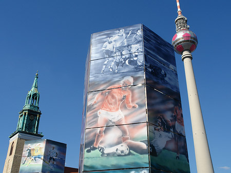 Fernsehturm und Marienkirche