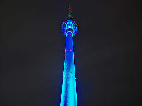 Fernsehturm bei Nacht