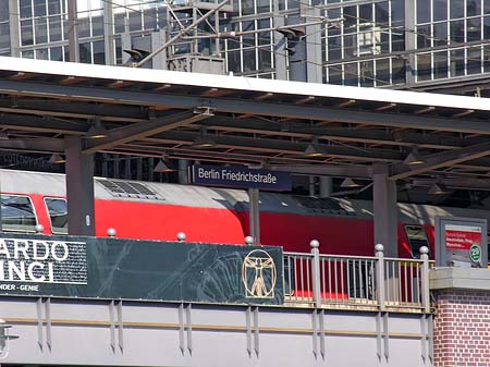 Bahnhof Friedrichstrasse Foto 