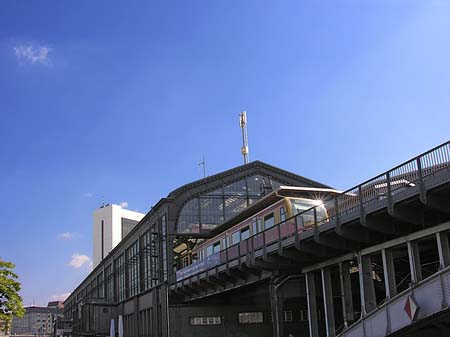 Foto Bahnhof Friedrichstrasse