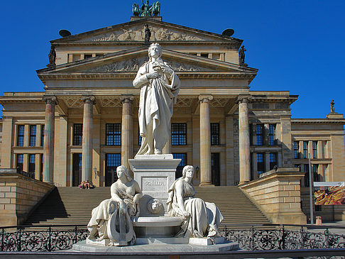 Fotos Schillerdenkmal mit Konzerthaus